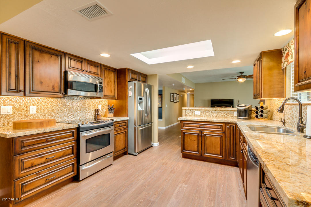 2454 E Cheryl Dr, Phoenix, AZ 85028 photo 20
