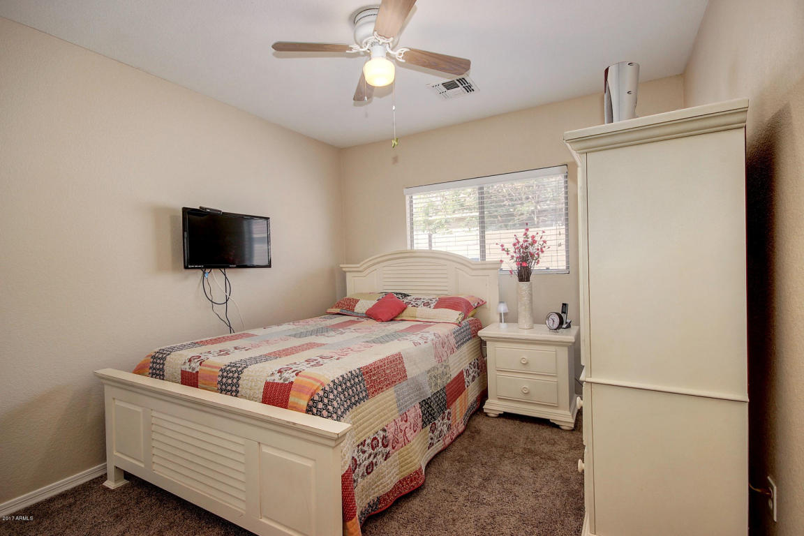 914 E Pedro Rd, Phoenix, AZ 85042 photo 22