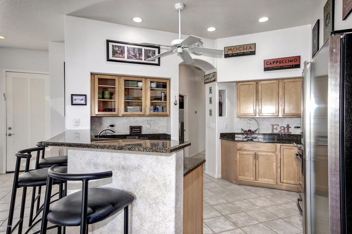 3914 E Carter Dr, Phoenix, AZ 85042 photo 8