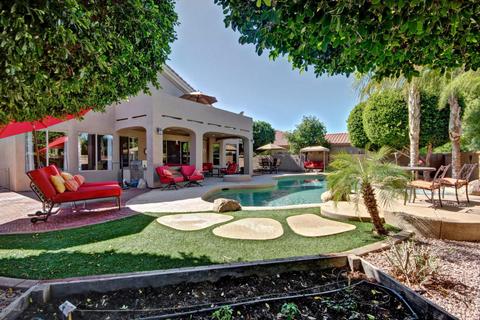 1410 E Catamaran Dr, Gilbert, AZ 85234 photo 2