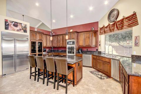1410 E Catamaran Dr, Gilbert, AZ 85234 photo 11