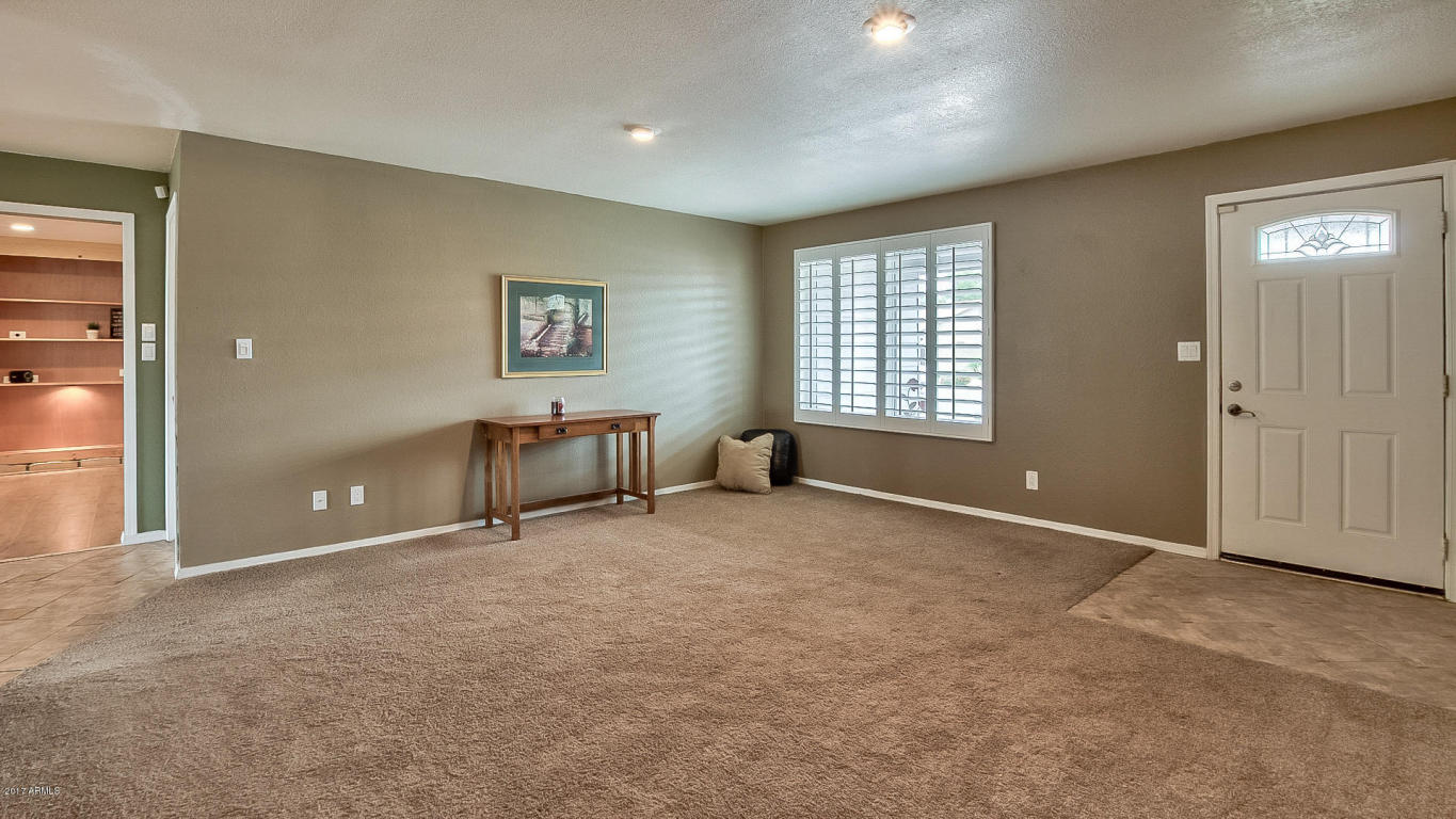 5102 E Tunder Dr, Phoenix, AZ 85044 photo 8