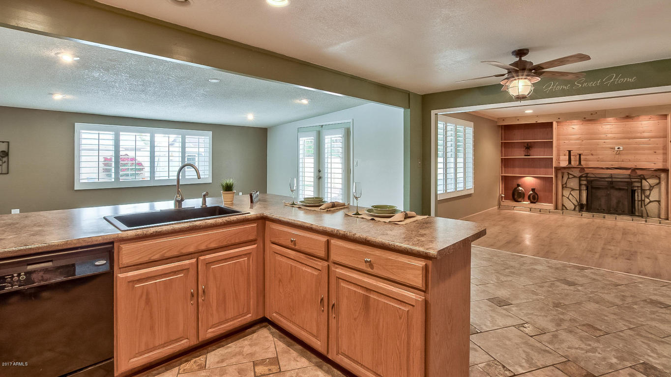 5102 E Tunder Dr, Phoenix, AZ 85044 photo 14
