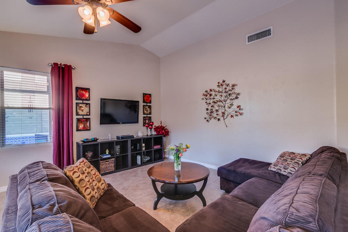 2307 S Peppertree Dr, Gilbert, AZ 85295 photo 25