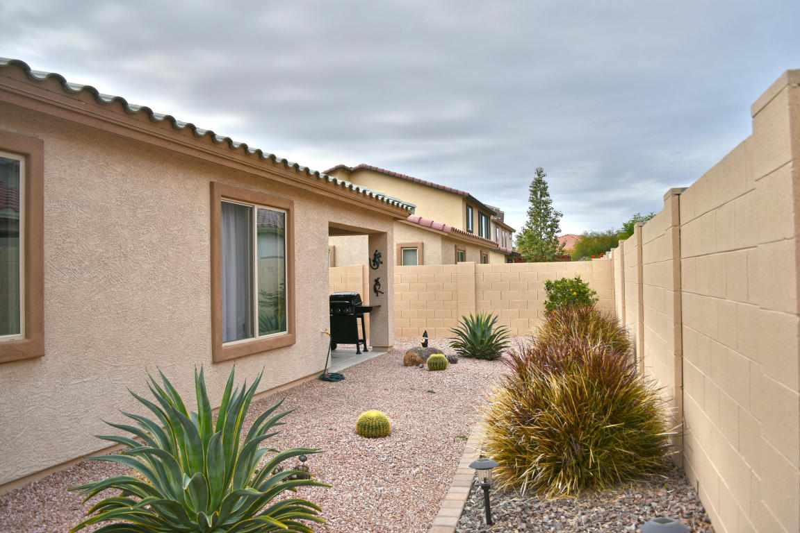 2314 E Yavapai Ln, Apache Junction, AZ 85119 photo 13