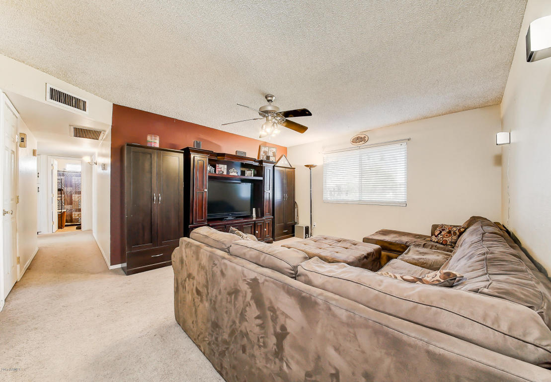 114 E Laurel Ave, Gilbert, AZ 85234 photo 4