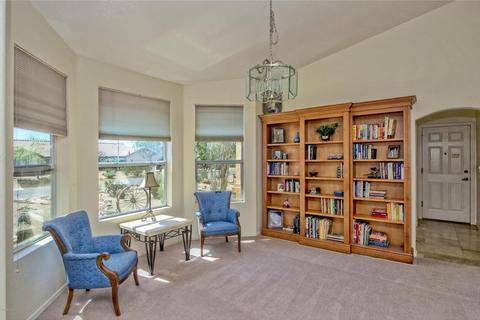 504 E Blue Eagle Ln, Phoenix, AZ 85086 photo 3
