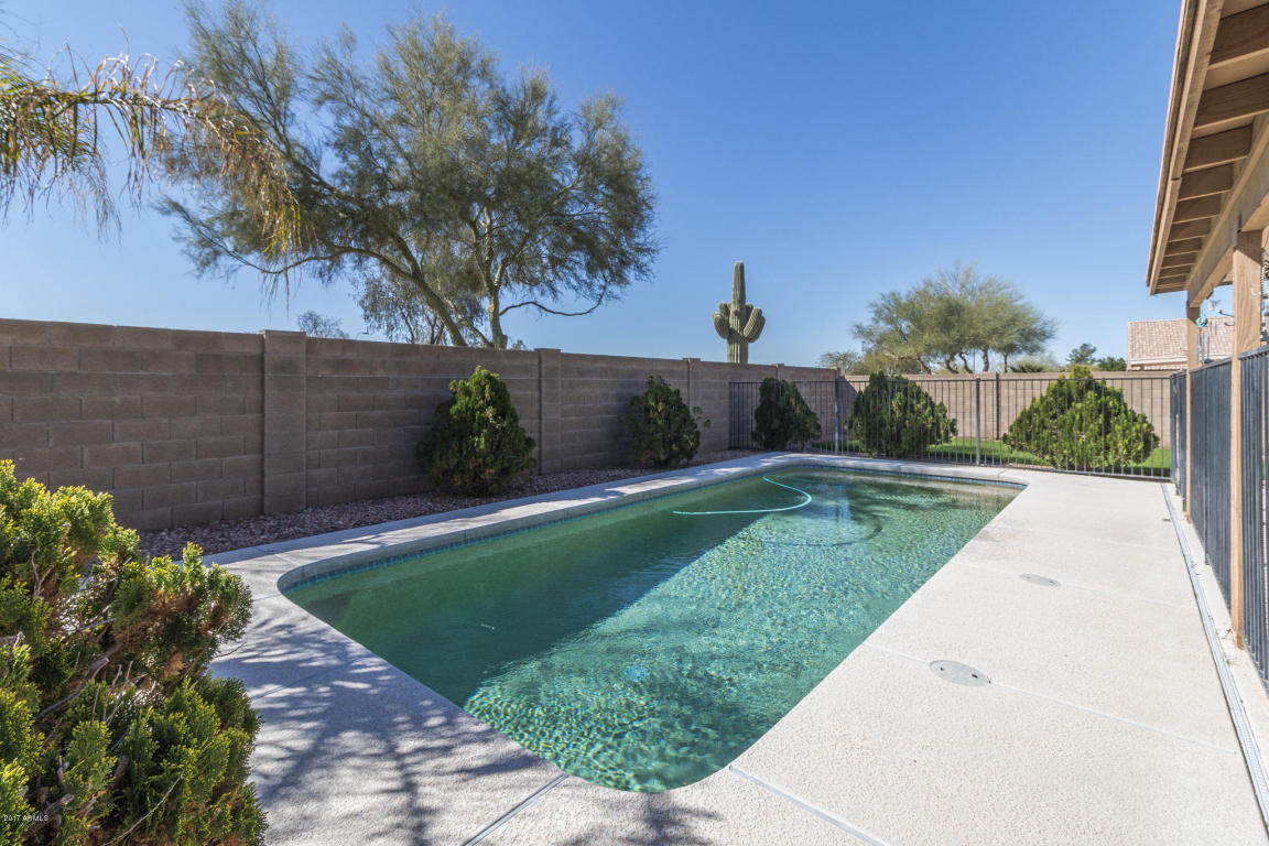 1067 W 15th Ln, Apache Junction, AZ 85120 photo 16