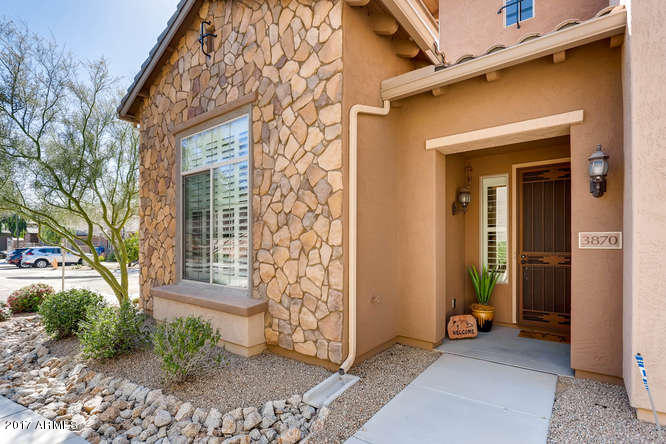 3870 E Cat Balue Dr, Phoenix, AZ 85050 photo 2