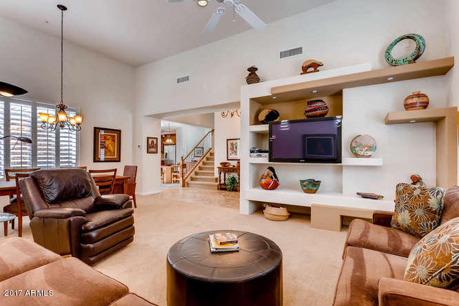 3870 E Cat Balue Dr, Phoenix, AZ 85050 photo 6