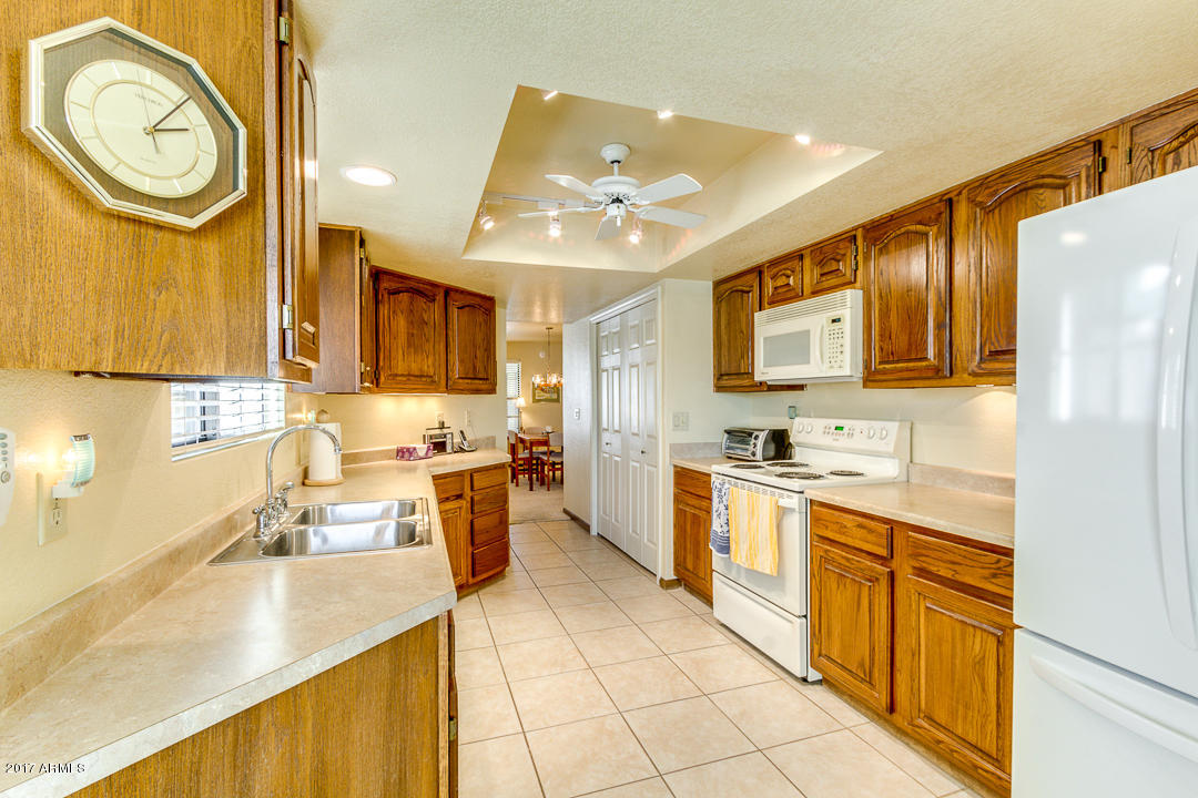 2168 E Bishop Dr, Tempe, AZ 85282 photo 4