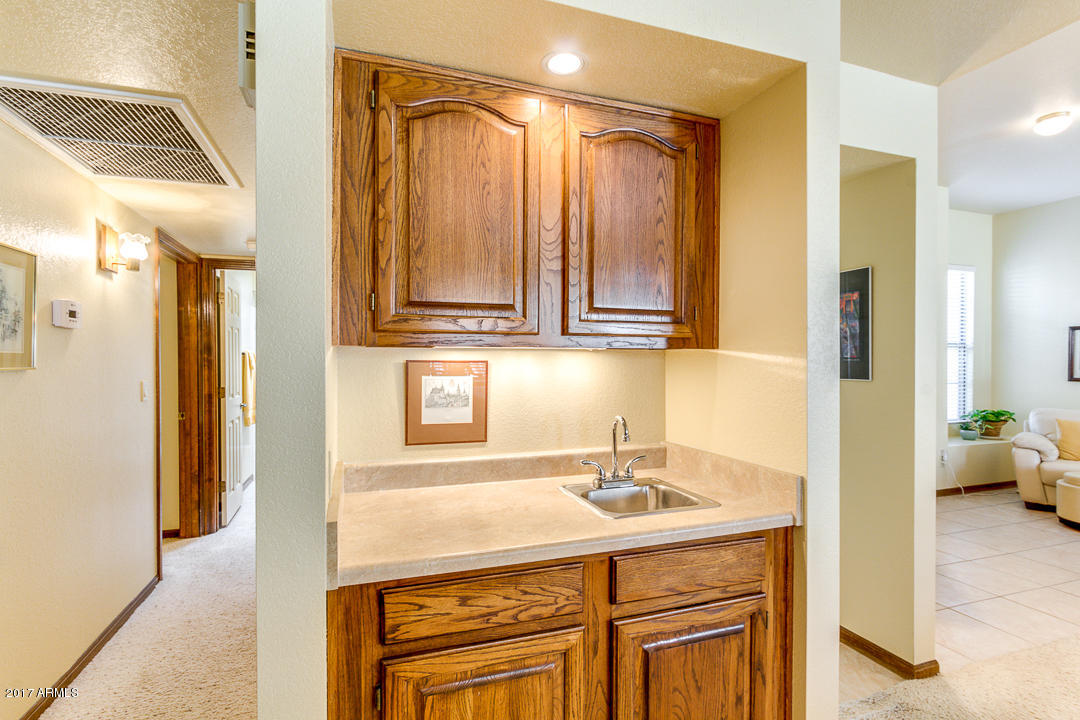 2168 E Bishop Dr, Tempe, AZ 85282 photo 12