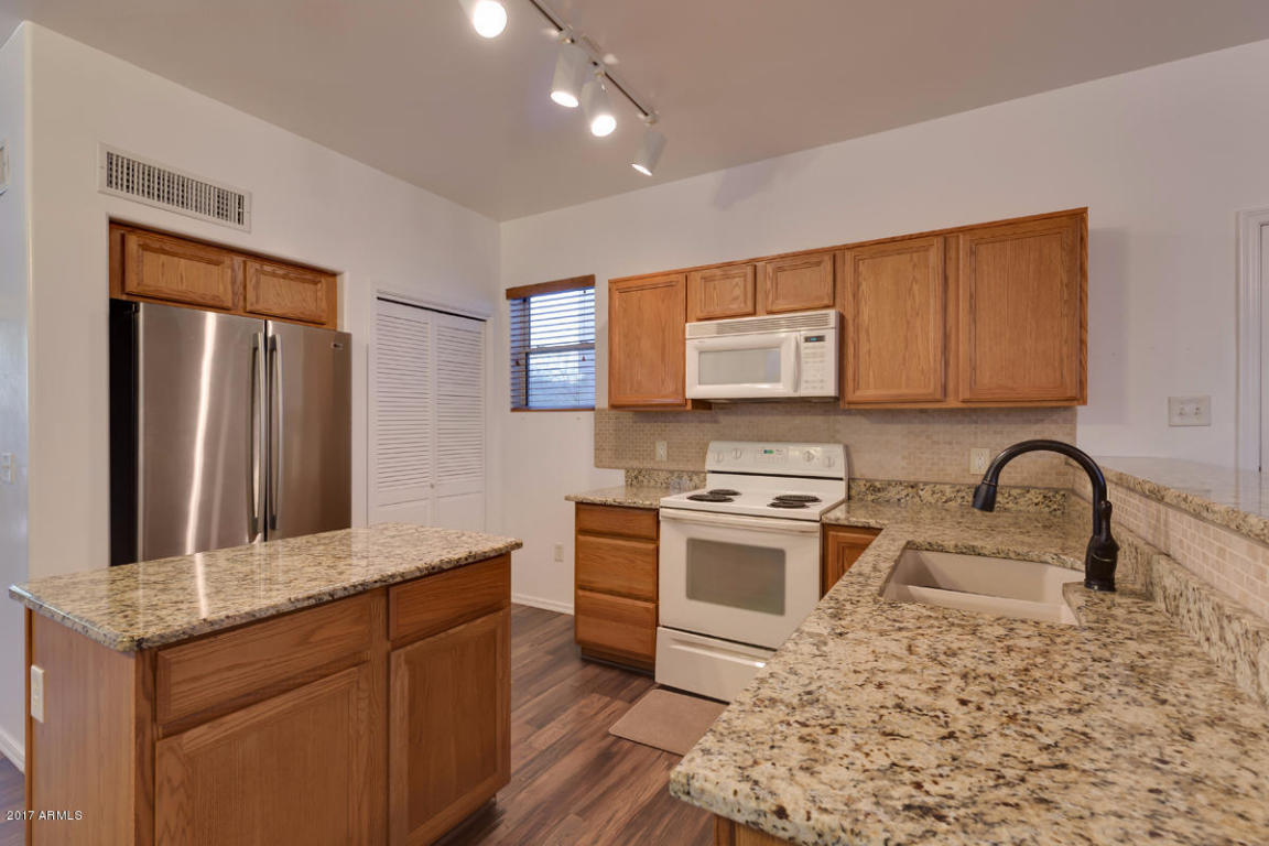4226 E Orchid Ln, Gilbert, AZ 85296 photo 9