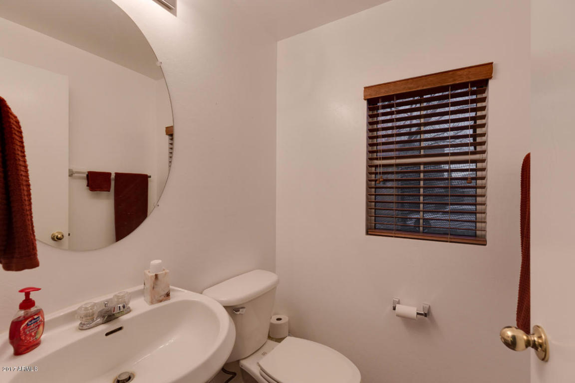 4226 E Orchid Ln, Gilbert, AZ 85296 photo 12