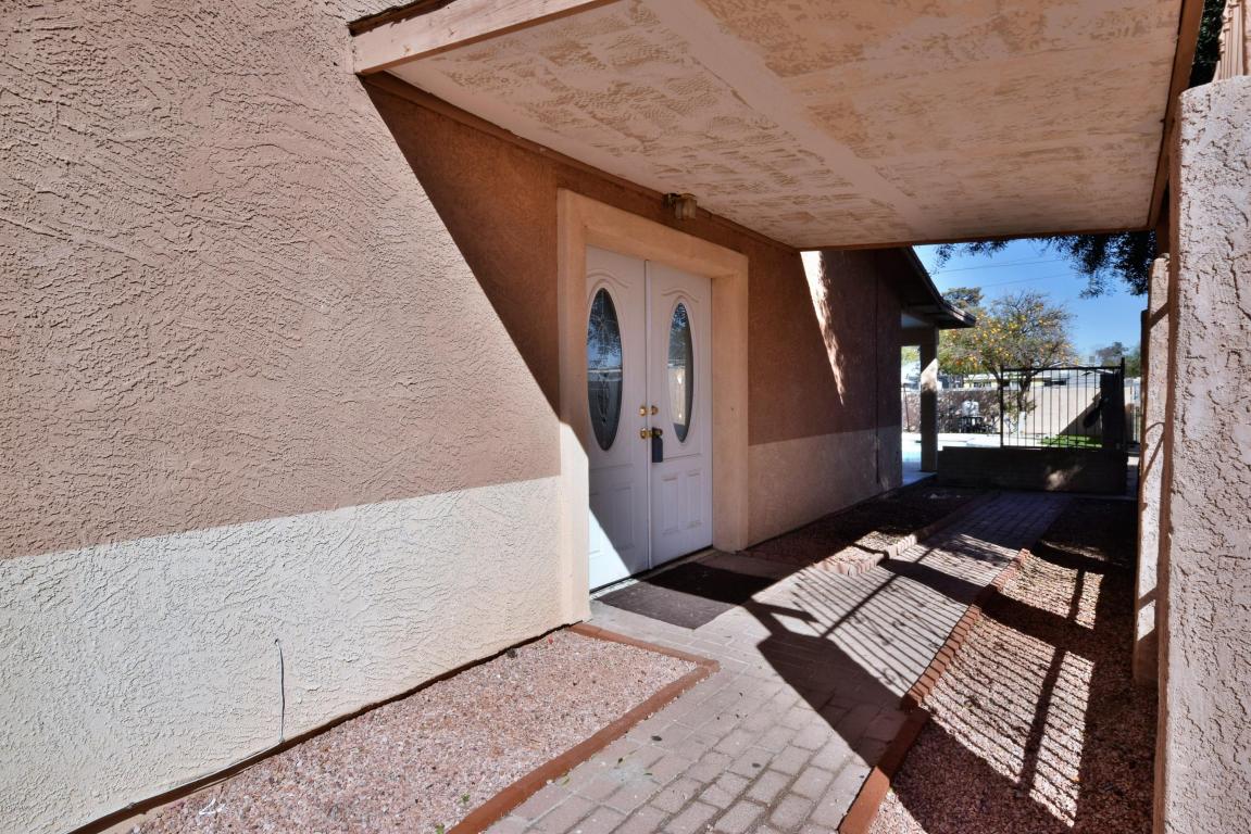 5437 S 46th St, Phoenix, AZ 85040 photo 3