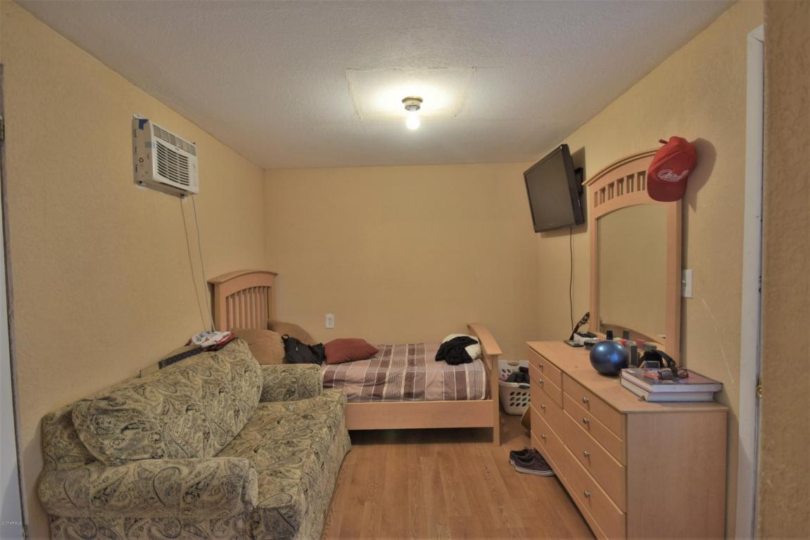 5437 S 46th St, Phoenix, AZ 85040 photo 9