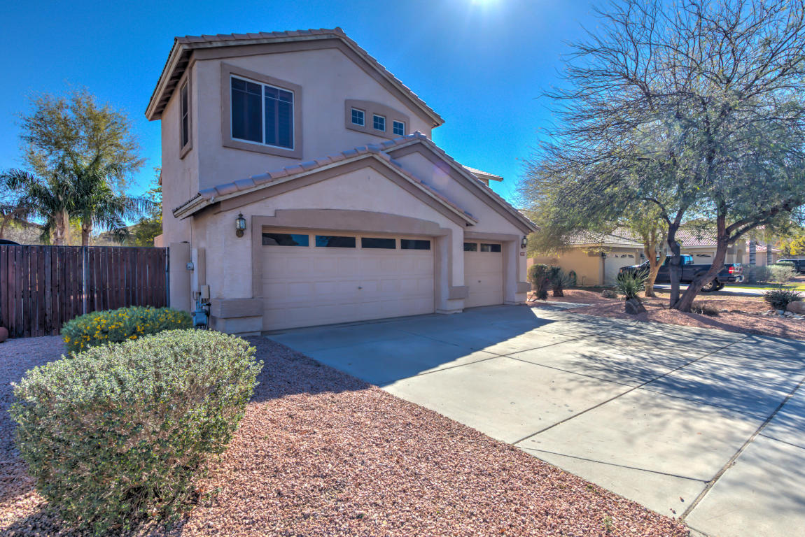 3573 E Wildhorse Dr, Gilbert, AZ 85297 photo 2
