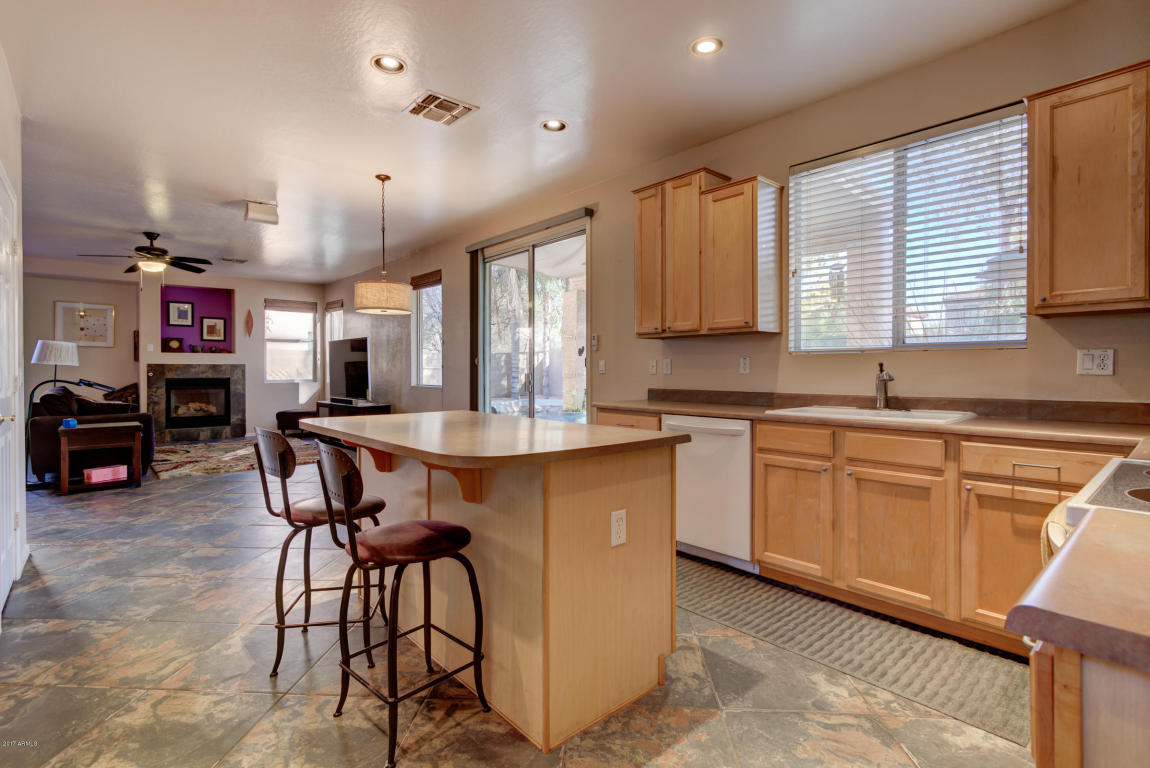 3573 E Wildhorse Dr, Gilbert, AZ 85297 photo 9