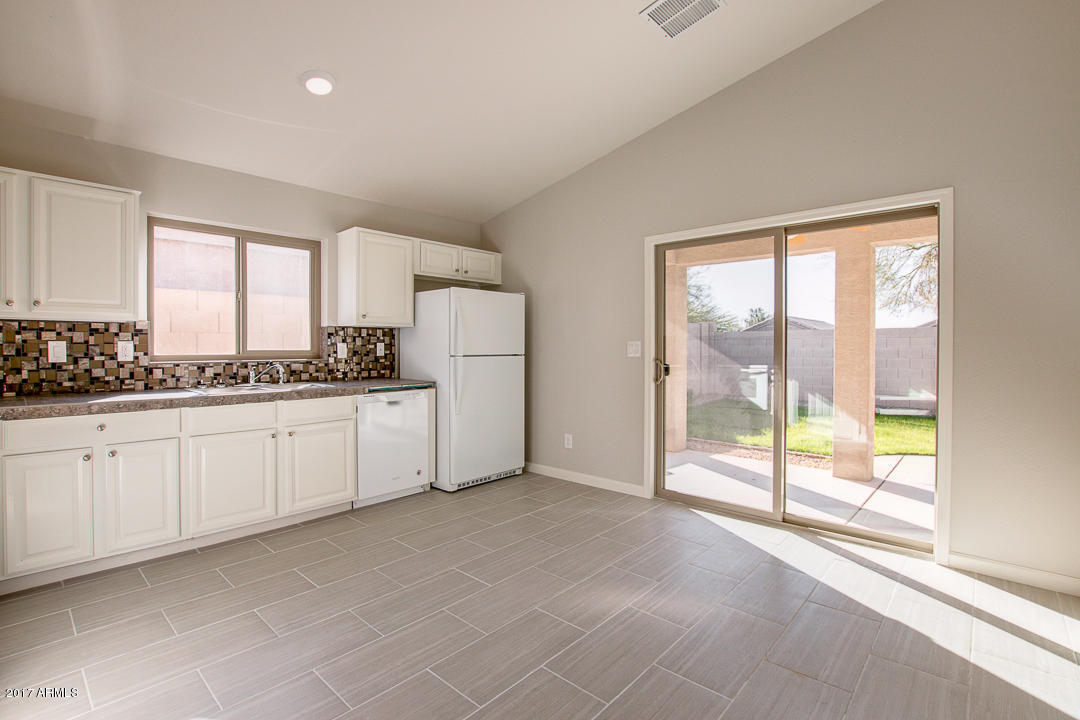 9727 E Baltimore Cir, Mesa, AZ 85207 photo 8