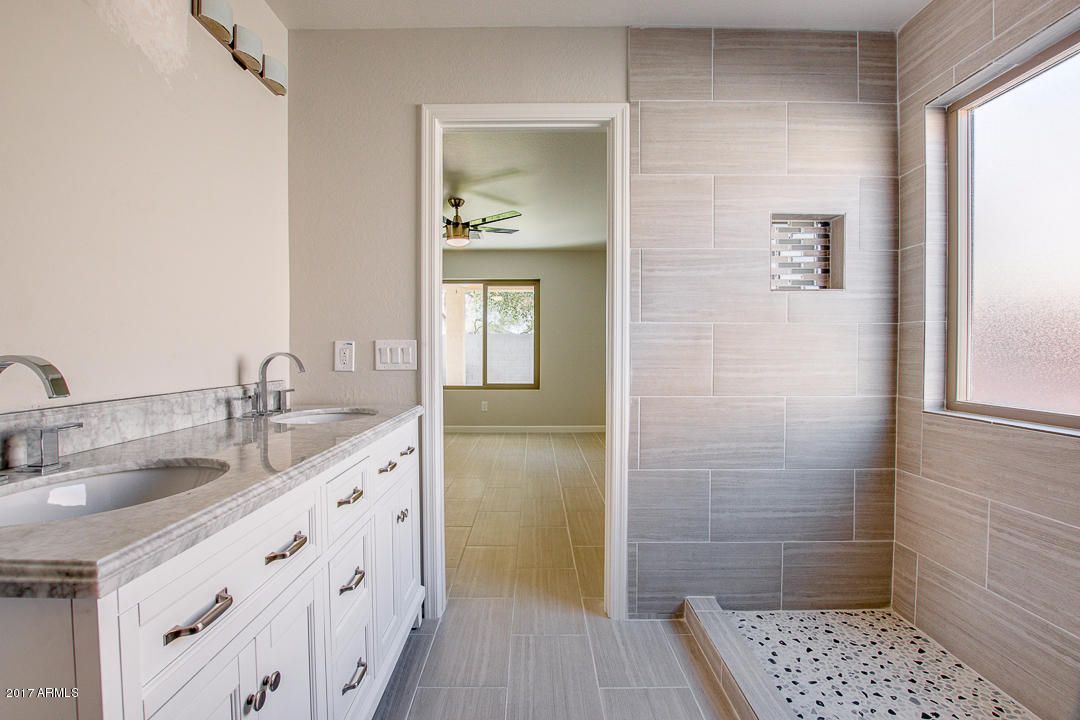 9727 E Baltimore Cir, Mesa, AZ 85207 photo 19