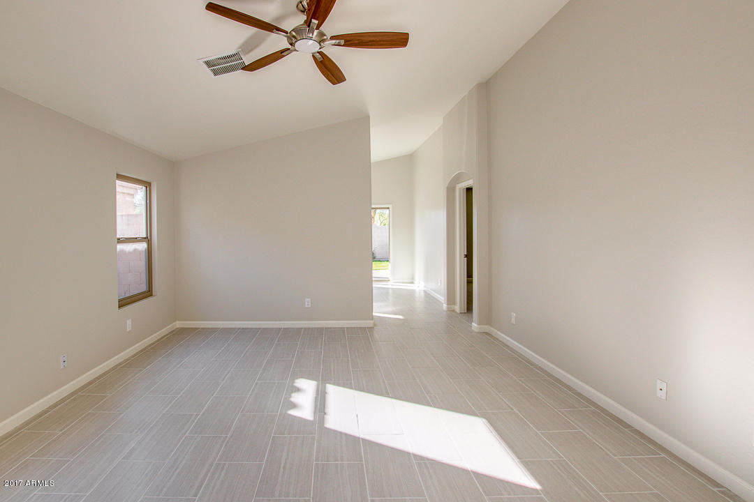 9727 E Baltimore Cir, Mesa, AZ 85207 photo 7