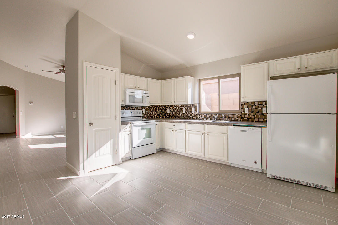 9727 E Baltimore Cir, Mesa, AZ 85207 photo 10
