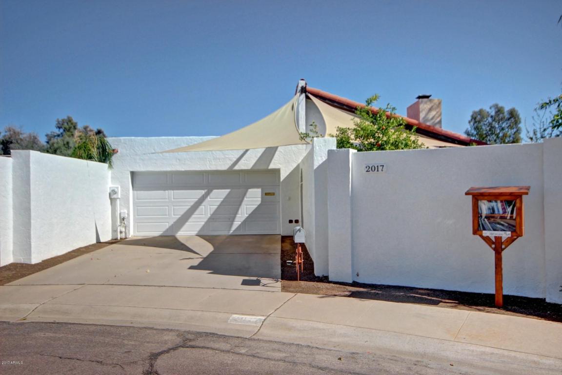 2017 E Meadow Dr, Tempe, AZ 85282 photo 1