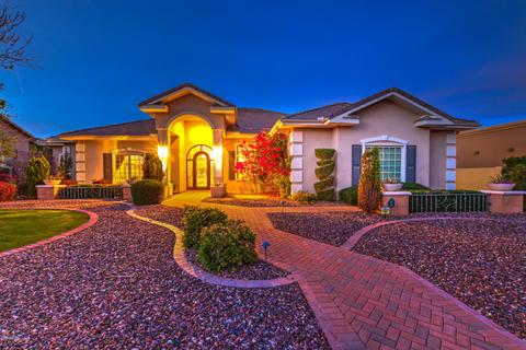 12667 S Honah Lee Ct, Phoenix, AZ 85044