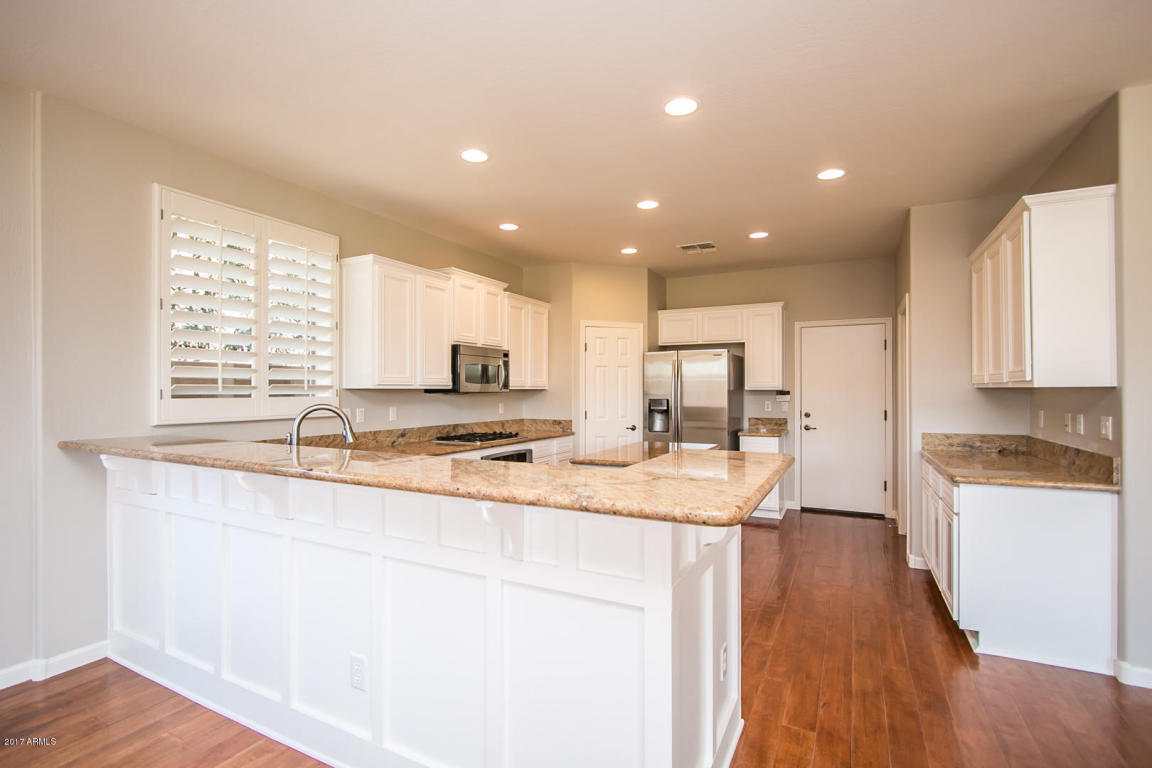 3647 E Turnberry Ct, Gilbert, AZ 85298 photo 6