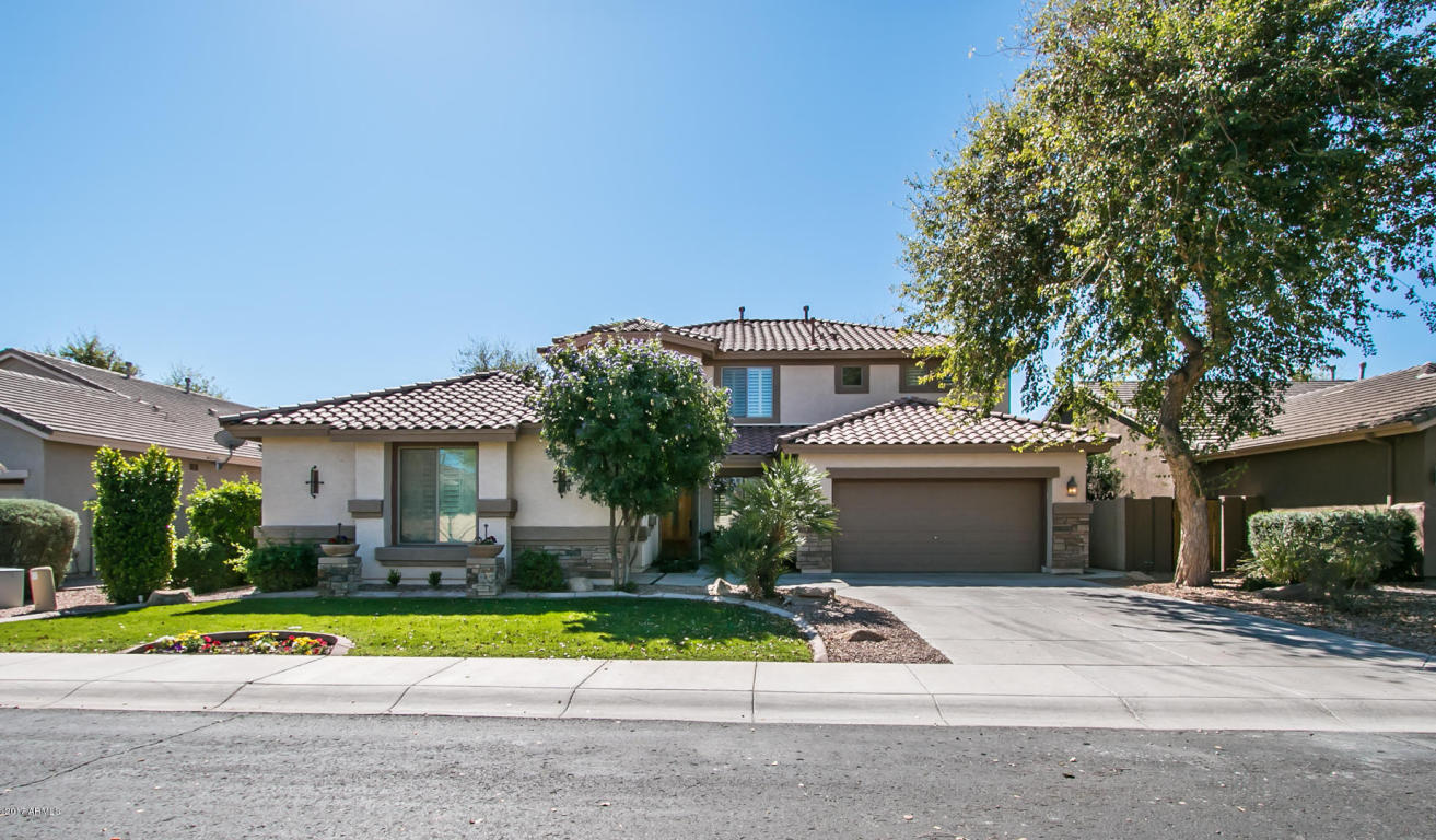 3647 E Turnberry Ct, Gilbert, AZ 85298 photo 2