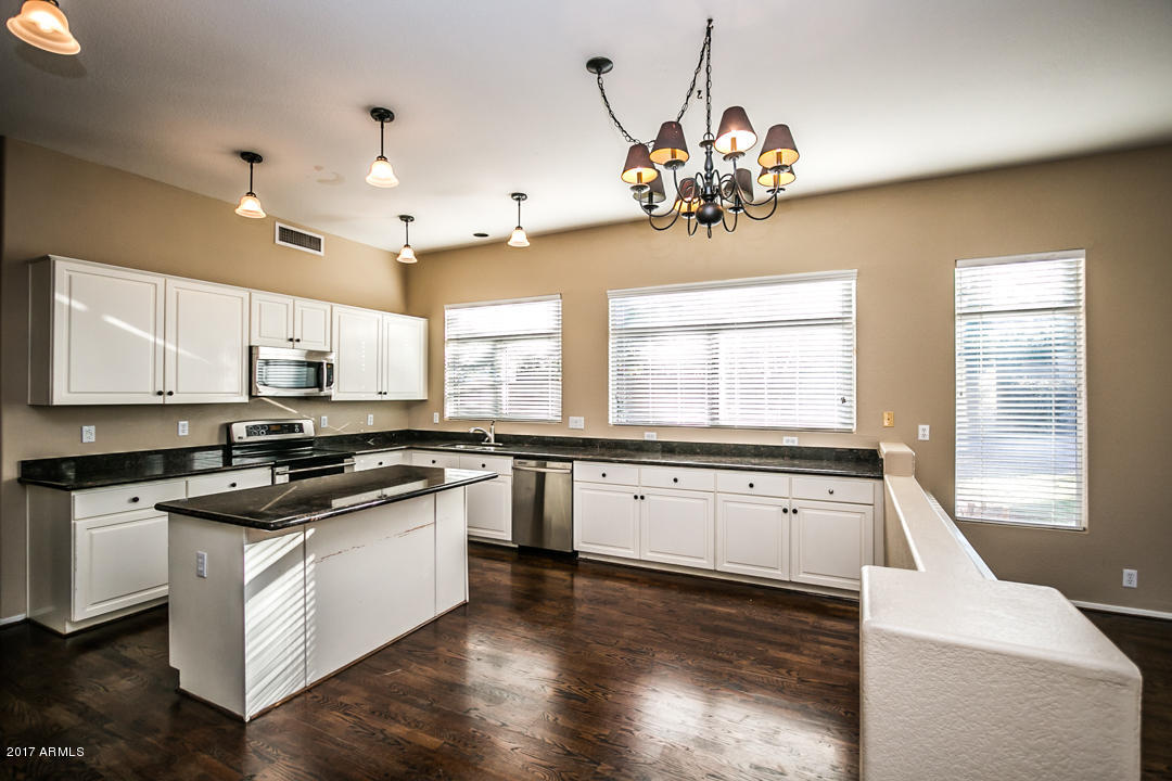 6549 E Rochelle Cir, Mesa, AZ 85215 photo 7