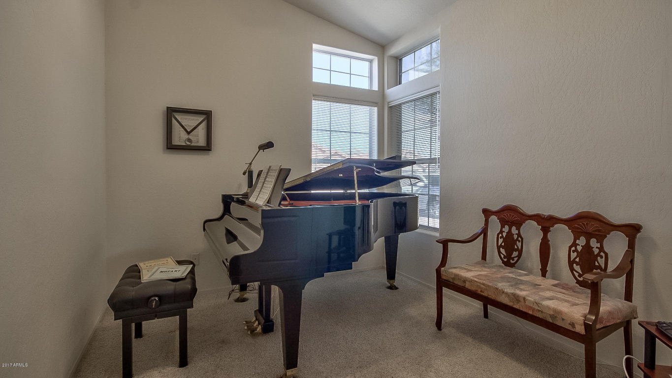 4305 E Raven Rd, Phoenix, AZ 85044 photo 7