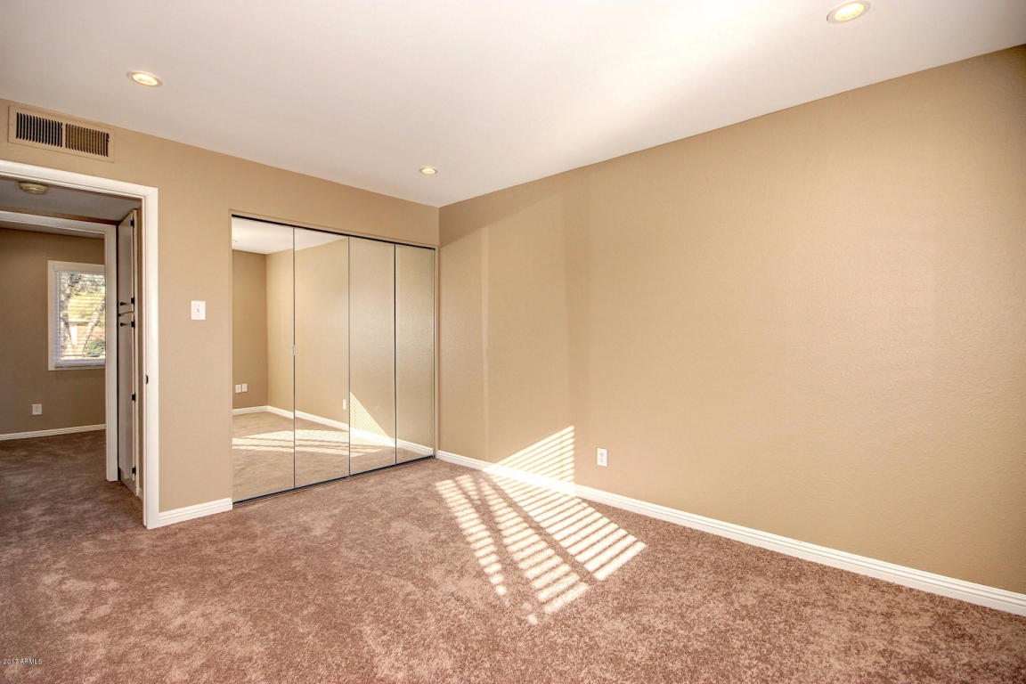 5445 S 44th Pl, Phoenix, AZ 85040 photo 26