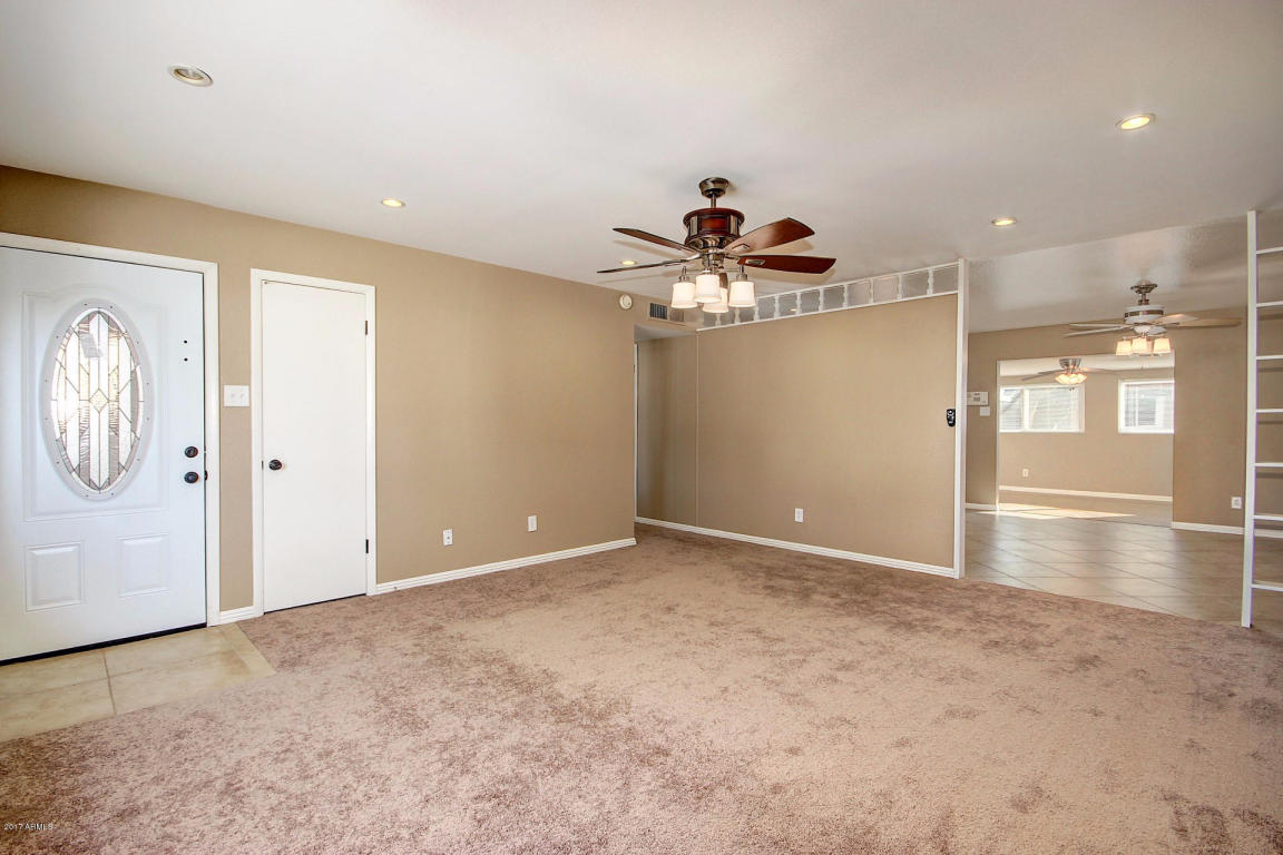 5445 S 44th Pl, Phoenix, AZ 85040 photo 8