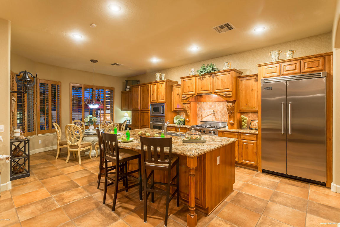 4310 E Santa Fe Ln, Gilbert, AZ 85297 photo 11
