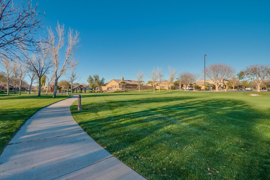 4310 E Santa Fe Ln, Gilbert, AZ 85297 photo 33