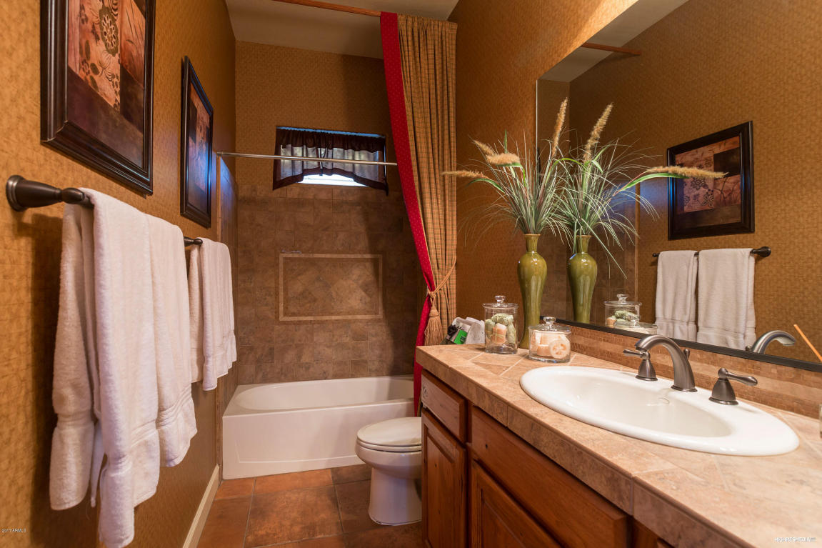 4310 E Santa Fe Ln, Gilbert, AZ 85297 photo 21