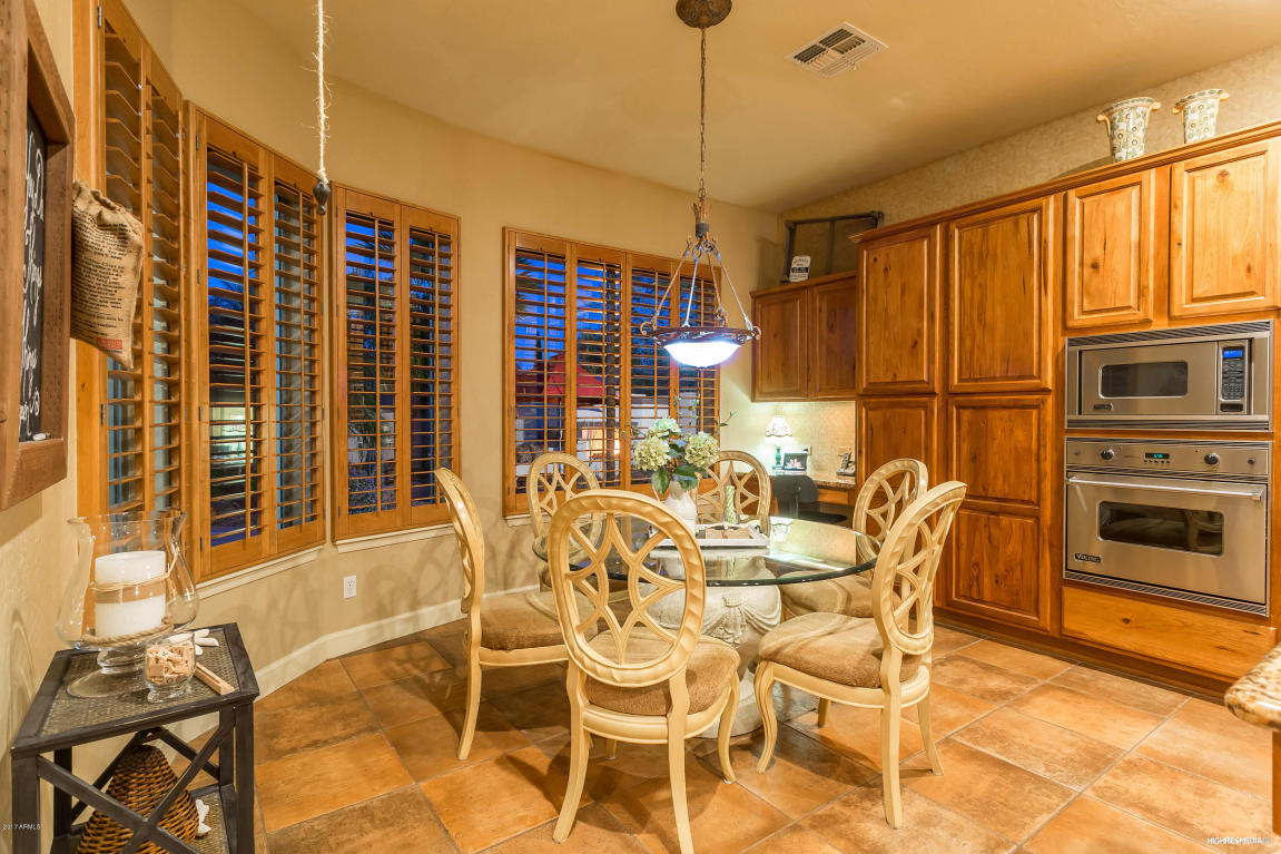 4310 E Santa Fe Ln, Gilbert, AZ 85297 photo 12