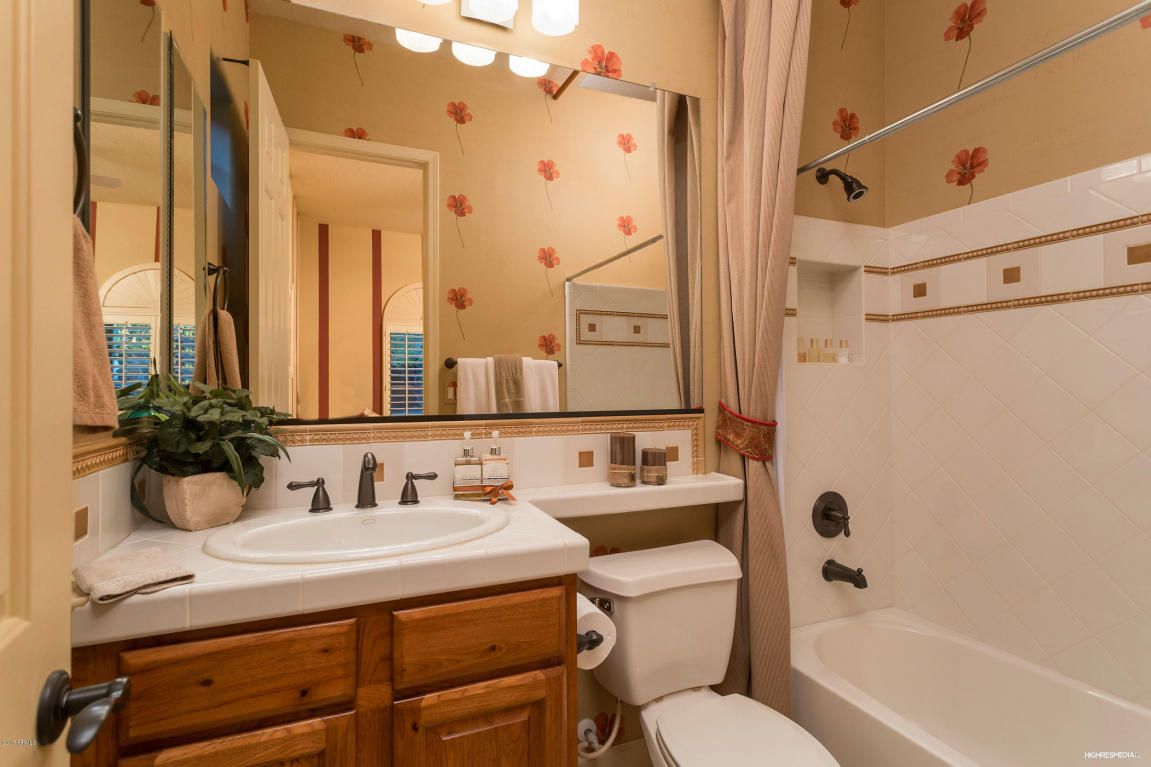 4310 E Santa Fe Ln, Gilbert, AZ 85297 photo 20