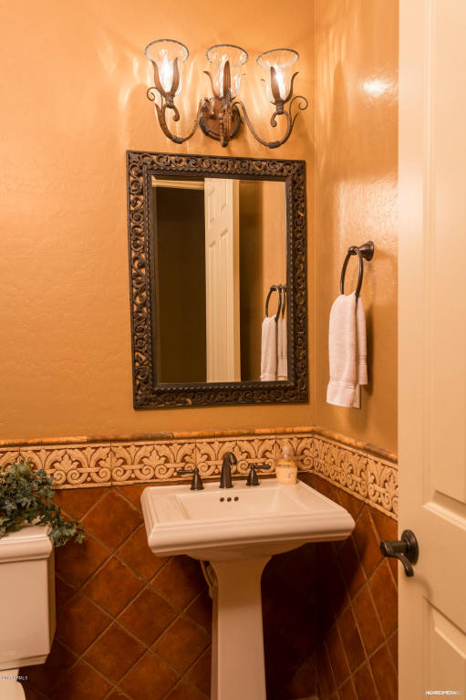 4310 E Santa Fe Ln, Gilbert, AZ 85297 photo 13