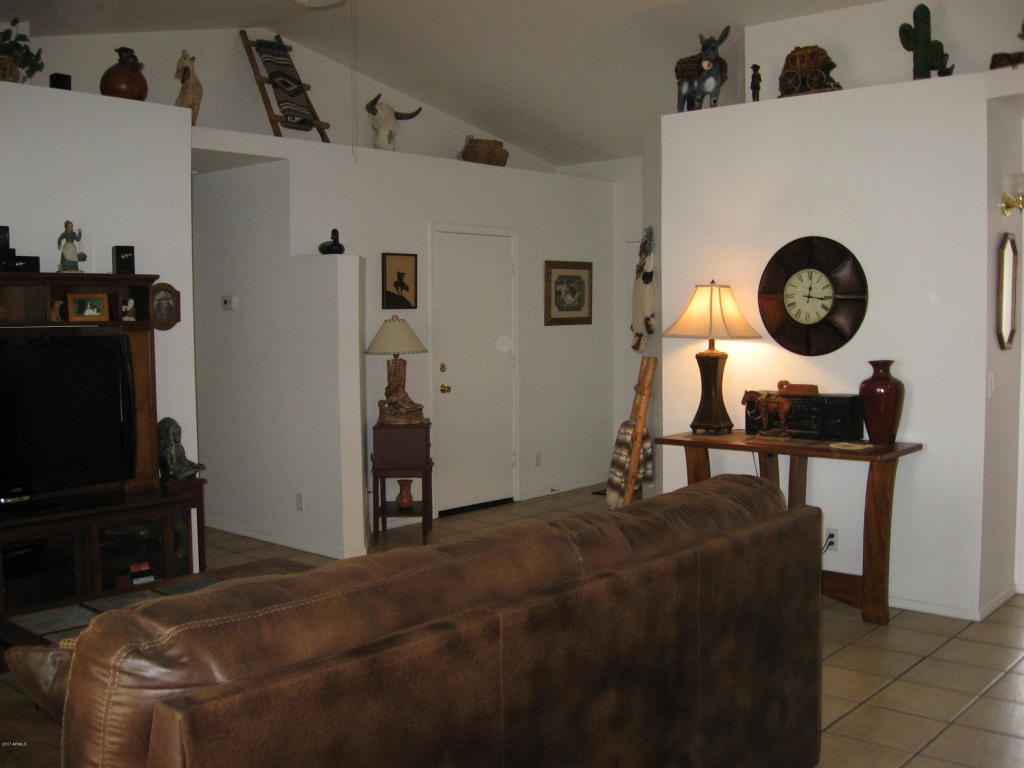 973 W Mesquite Ave, Apache Junction, AZ 85120 photo 7