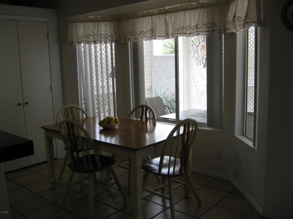 973 W Mesquite Ave, Apache Junction, AZ 85120 photo 8