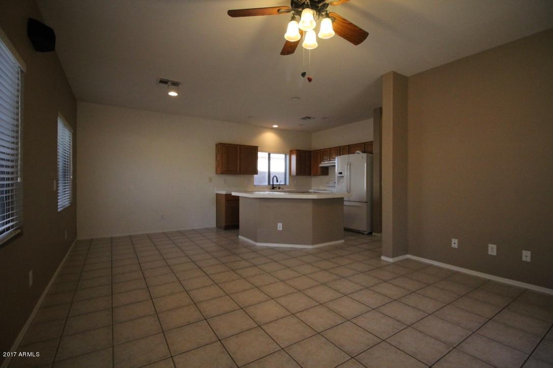 2828 E Devon Ct, Gilbert, AZ 85296 photo 7