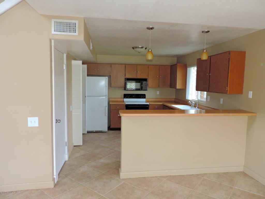 4516 E Vineyard Rd, Phoenix, AZ 85042 photo 13