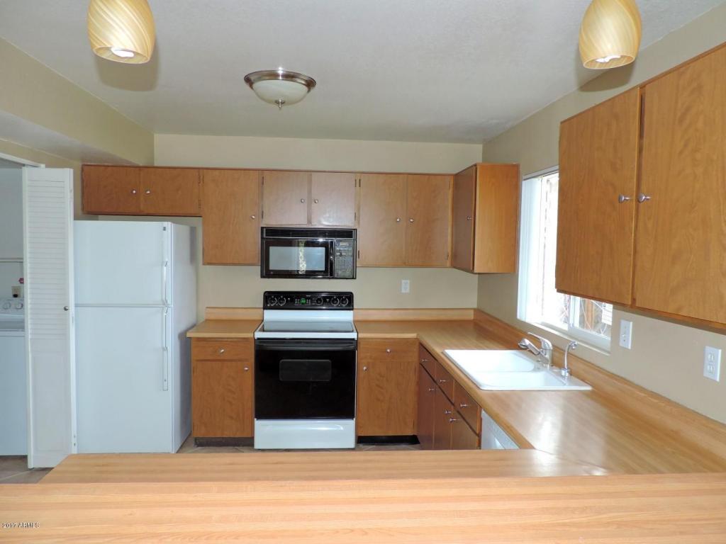 4516 E Vineyard Rd, Phoenix, AZ 85042 photo 11