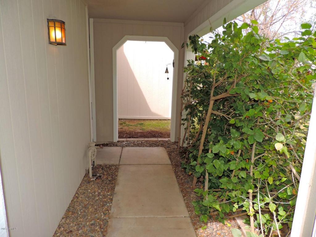 4516 E Vineyard Rd, Phoenix, AZ 85042 photo 3