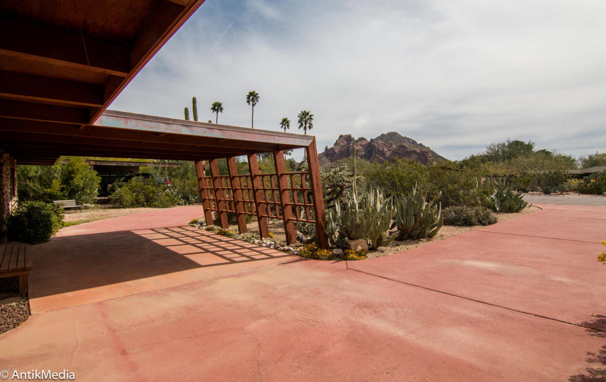 4152 E Saint Joseph Way, Phoenix, AZ 85018 photo 3
