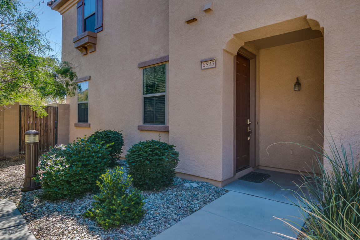 2845 E Dunbar Dr, Phoenix, AZ 85042 photo 3