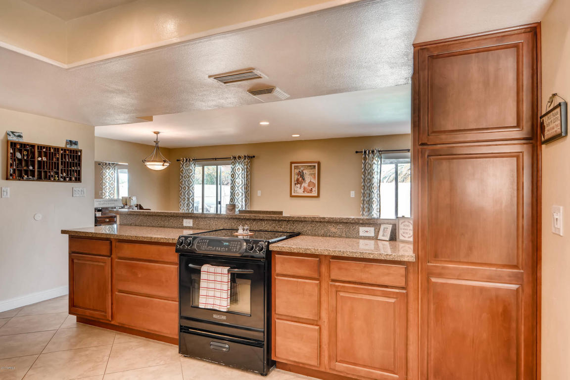 1882 E Magdalena Dr, Tempe, AZ 85283 photo 10