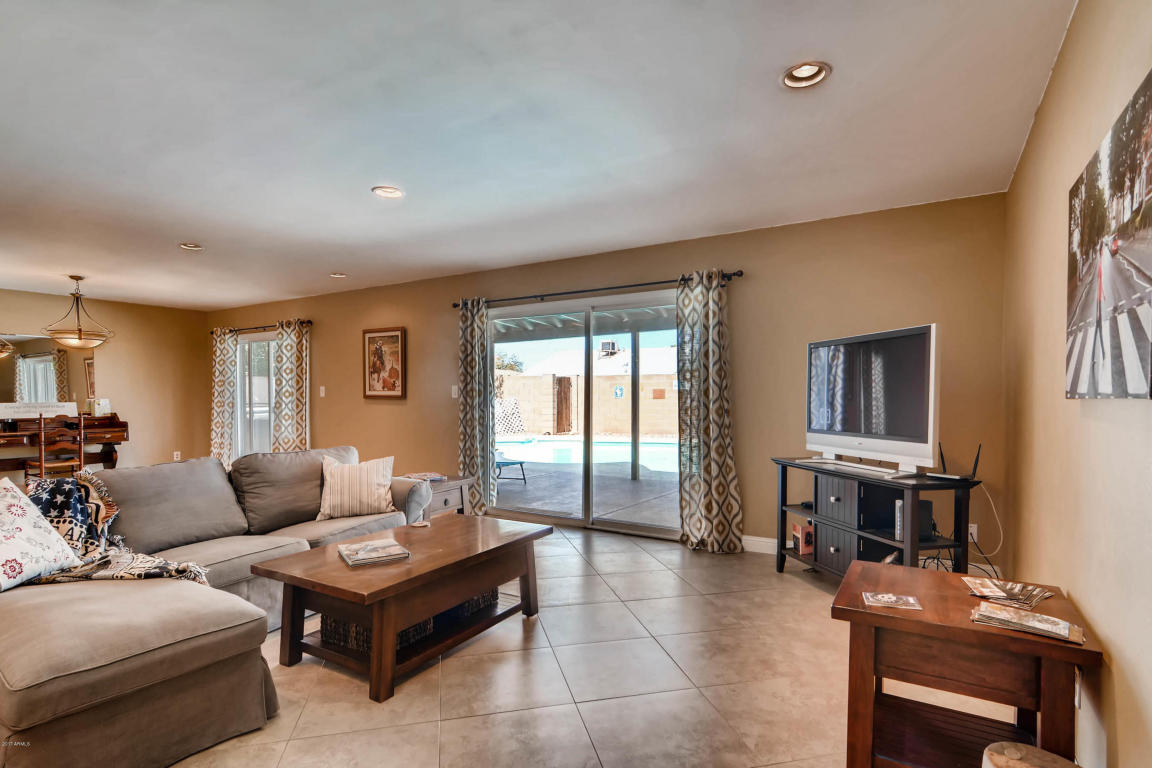 1882 E Magdalena Dr, Tempe, AZ 85283 photo 5